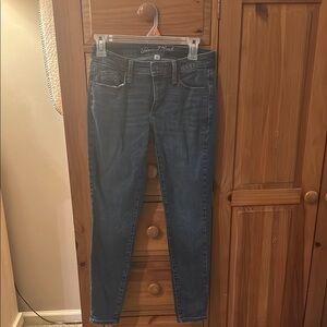 Universal Thread jeans